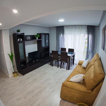 Bonito Piso Villafria โอเบียโด ภายนอก รูปภาพ
